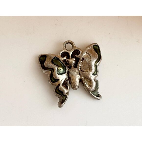 Beautiful Butterfly Shaped 925 Stamped Sterling Silver Vintage Pendant | Charm - Picture 1 of 9